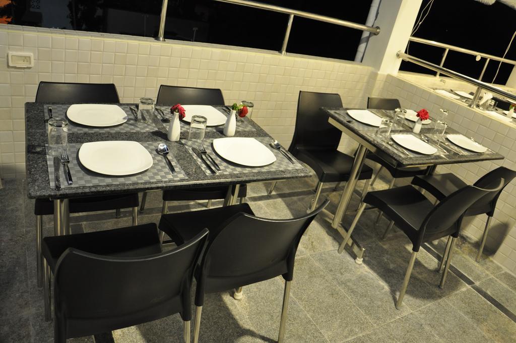 Hotel Yes Way Inn Mahabalipuram Ngoại thất bức ảnh
