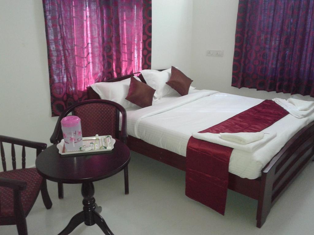 Hotel Yes Way Inn Mahabalipuram Ngoại thất bức ảnh